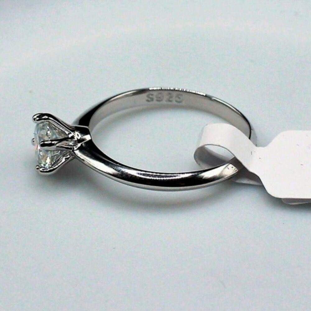6 Claws Certified 1 ct Moissanite Wedding Engagement Ring Size 7 - Picture 3 of 6